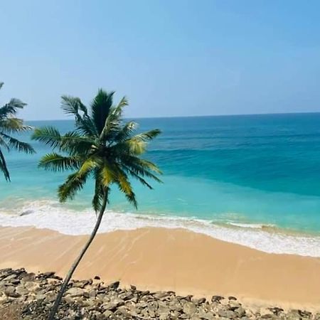 Sevenra Grand Beach Hotel Амбалангода Экстерьер фото